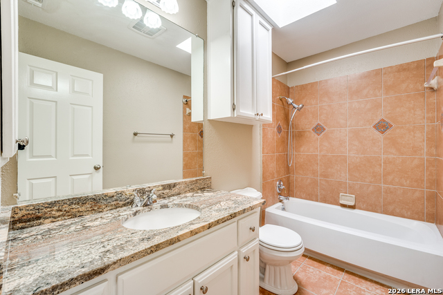 Image 19 of 25 For 201 Craig W Apt N