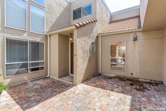 Image 2 of 25 For 201 Craig W Apt N