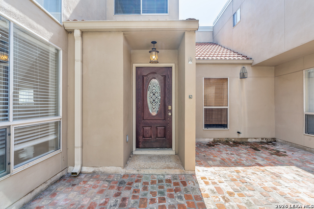 Image 3 of 25 For 201 Craig W Apt N