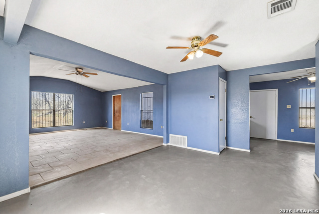 Image 23 of 50 For 17896 Pleasanton Rd