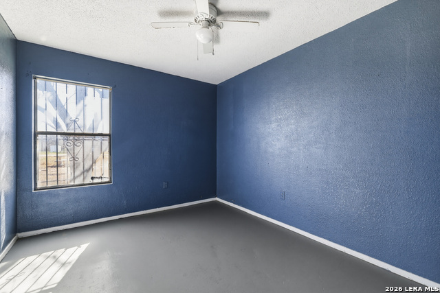 Image 31 of 50 For 17896 Pleasanton Rd