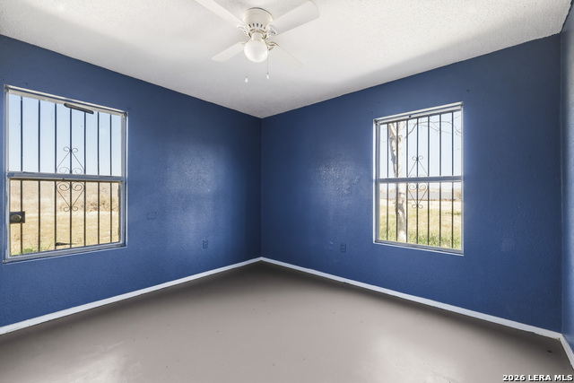 Image 33 of 50 For 17896 Pleasanton Rd