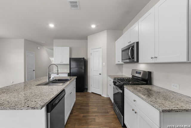 Image 6 of 29 For 4021 Lilac Path