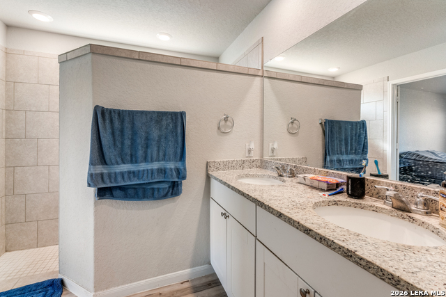 Image 13 of 22 For 5722 Leisure