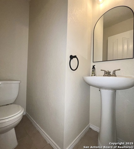 Image 10 of 26 For 11018 Dublin Field