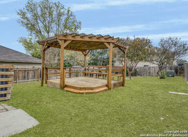 Image 23 of 26 For 11018 Dublin Field