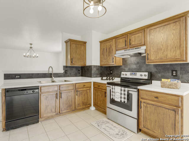 Image 3 of 26 For 11018 Dublin Field