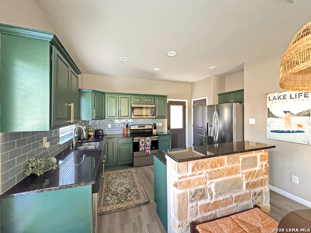 Image 15 of 37 For 1009 Eagle Flight Dr