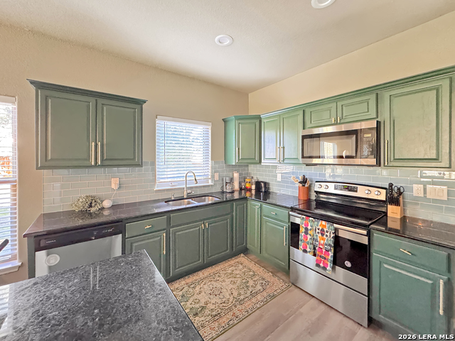 Image 19 of 37 For 1009 Eagle Flight Dr