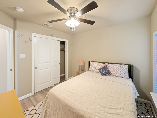 Image 31 of 37 For 1009 Eagle Flight Dr