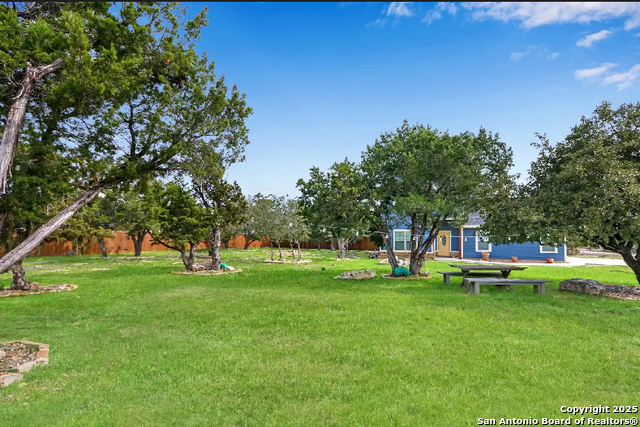 Image 4 of 37 For 1009 Eagle Flight Dr