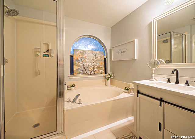 Image 21 of 27 For 2366 Windmill Way