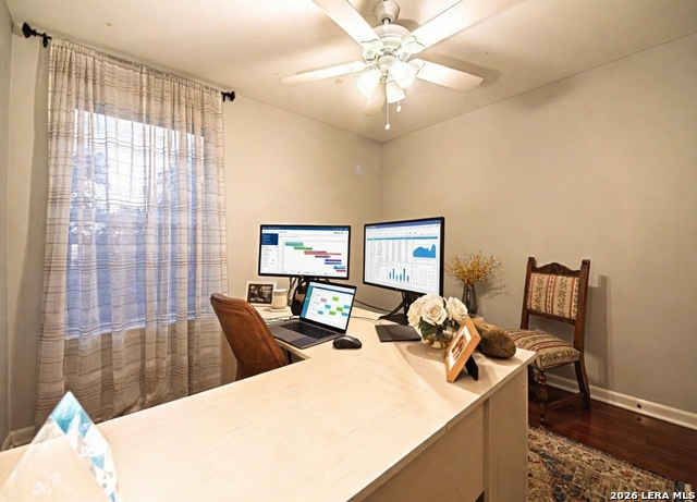 Image 25 of 27 For 2366 Windmill Way