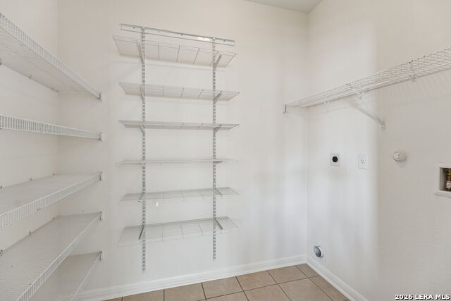 Image 14 of 43 For 13530 Ashmont Terrace