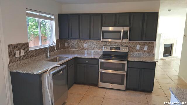 Image 19 of 23 For 10822 Rindle