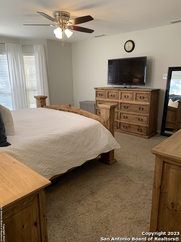 Image 6 of 8 For 84 Roundup Dr