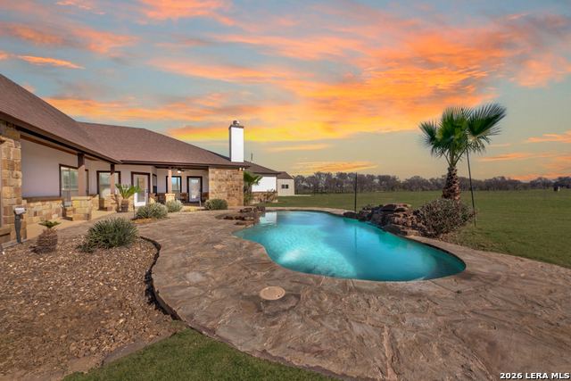 Listing photo id 0 for 3255 Fm 539  