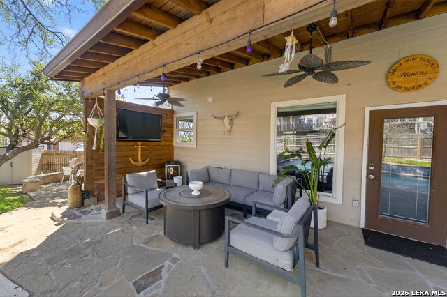 Image 34 of 50 For 26002 Meadowlark Bay