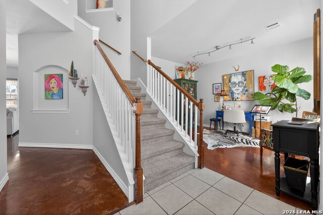 Image 7 of 50 For 26002 Meadowlark Bay