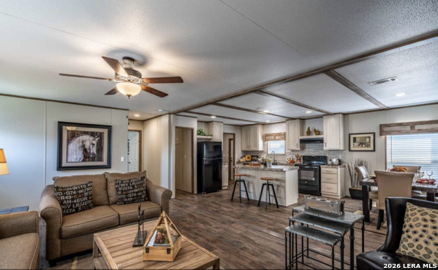 Image 4 of 8 For 2853 Fm 1333