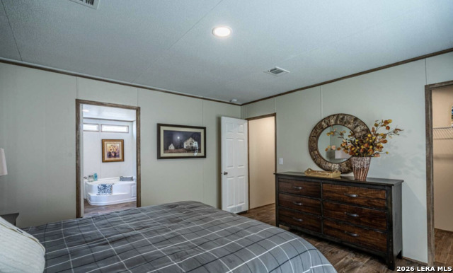 Image 6 of 8 For 2853 Fm 1333