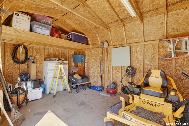 Image 36 of 44 For 1298 County Road 425