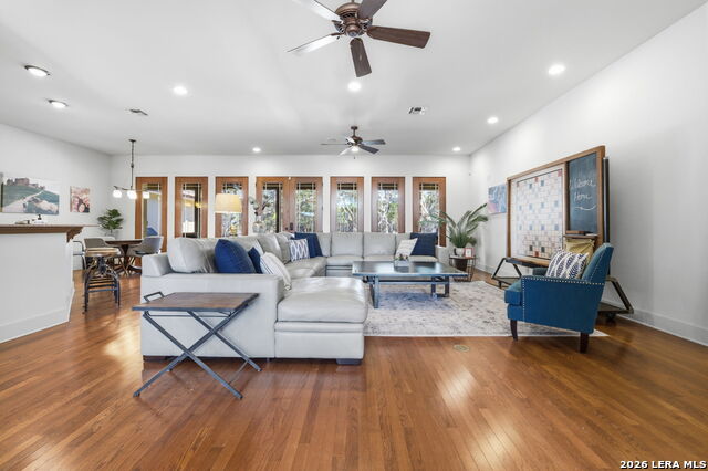 Image 4 of 28 For 27118 Rockwall Pkwy