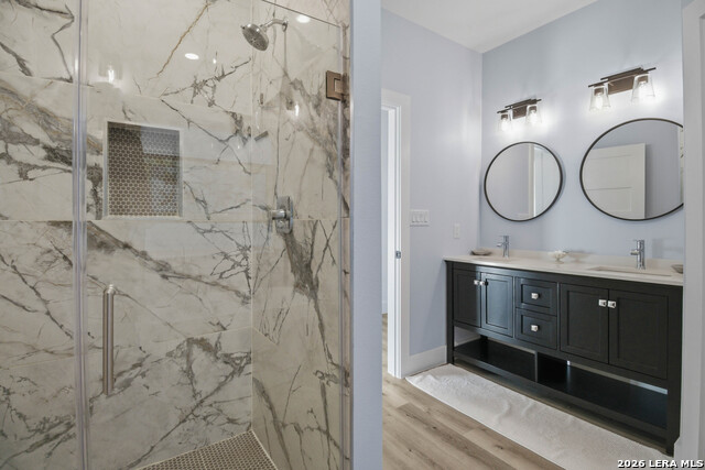 Listing photo id 36 for 1174 Desiree