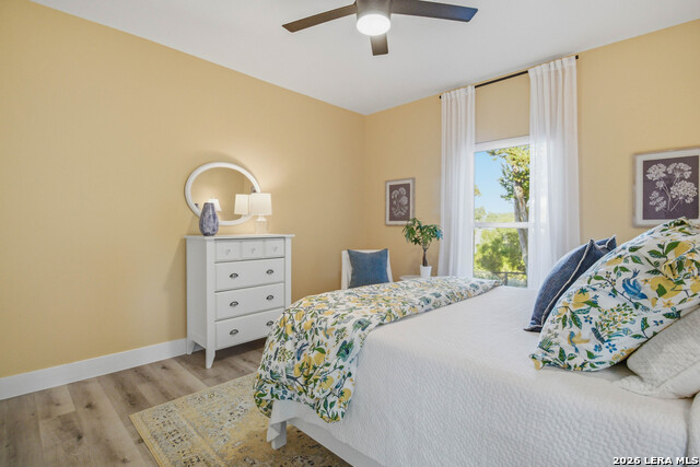 Listing photo id 38 for 1174 Desiree