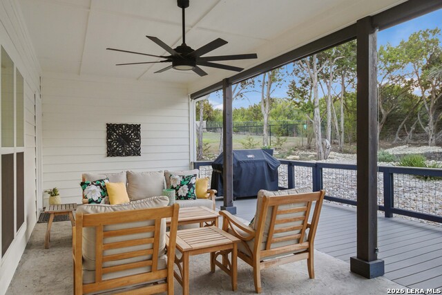 Listing photo id 43 for 1174 Desiree