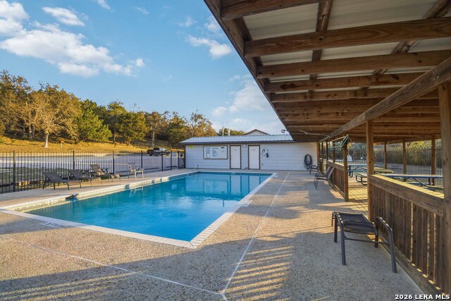 Listing photo id 50 for 1174 Desiree