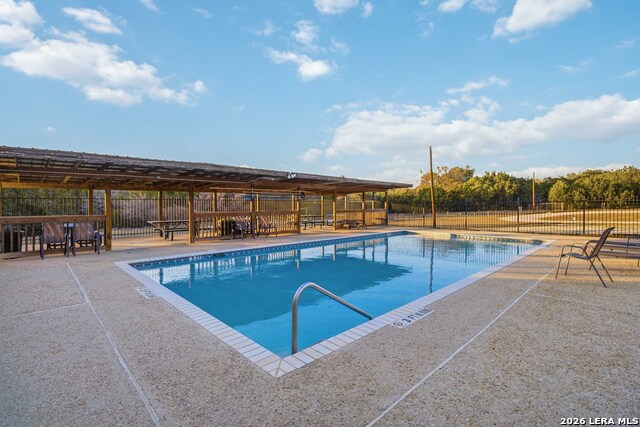 Listing photo id 51 for 1174 Desiree