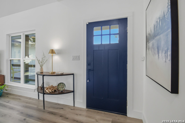 Listing photo id 7 for 1174 Desiree