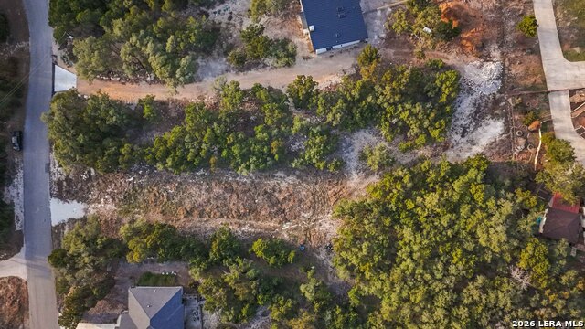 Listing photo id 9 for 649 Kindersley