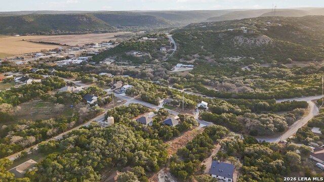 Listing photo id 4 for 649 Kindersley