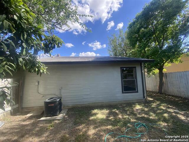 Image 16 of 18 For 9615 Vale  