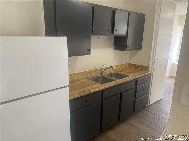 Image 6 of 18 For 9615 Vale  