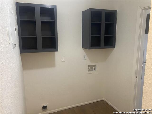 Image 8 of 18 For 9615 Vale  