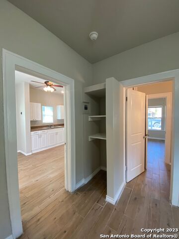 Image 13 of 18 For 350 Barrett Pl