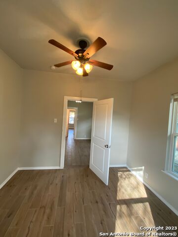 Image 18 of 18 For 350 Barrett Pl