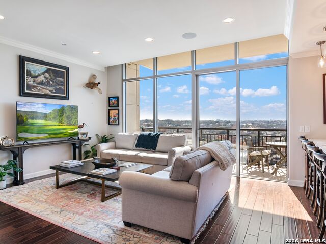 Image 3 of 29 For 4242 Broadway Street  802