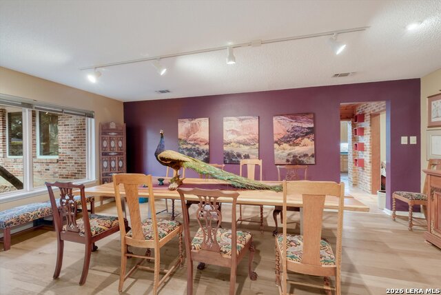 Image 14 of 45 For 340 Mustang Cir