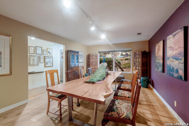 Image 15 of 45 For 340 Mustang Cir