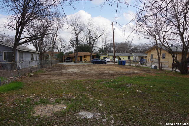 Image 3 of 4 For 2131 Athel  