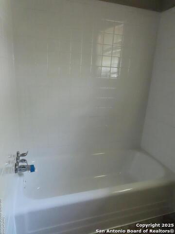 Image 10 of 15 For 4306 Redstone Dr