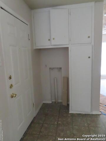 Image 5 of 15 For 4306 Redstone Dr