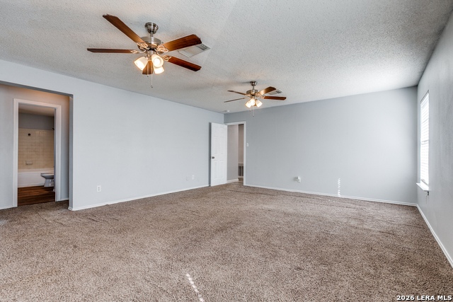 Image 15 of 24 For 338 Territory Oak