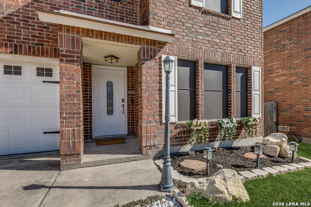 Image 3 of 24 For 338 Territory Oak