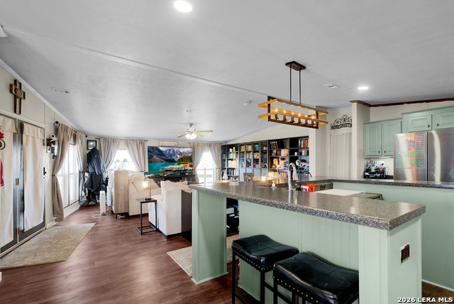 Image 12 of 33 For 2850 Woodrow Center