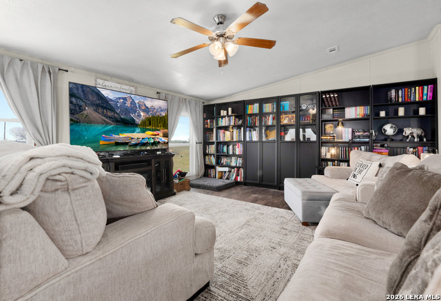 Image 9 of 33 For 2850 Woodrow Center